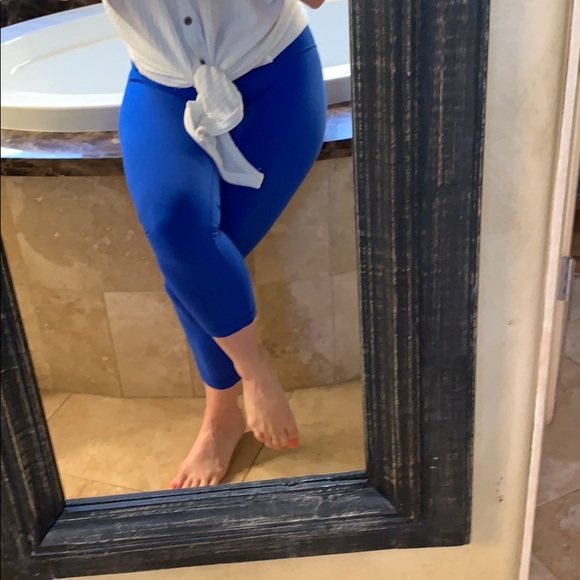 Royal Blue Crop Wunder Under’s - Picture 3 of 7